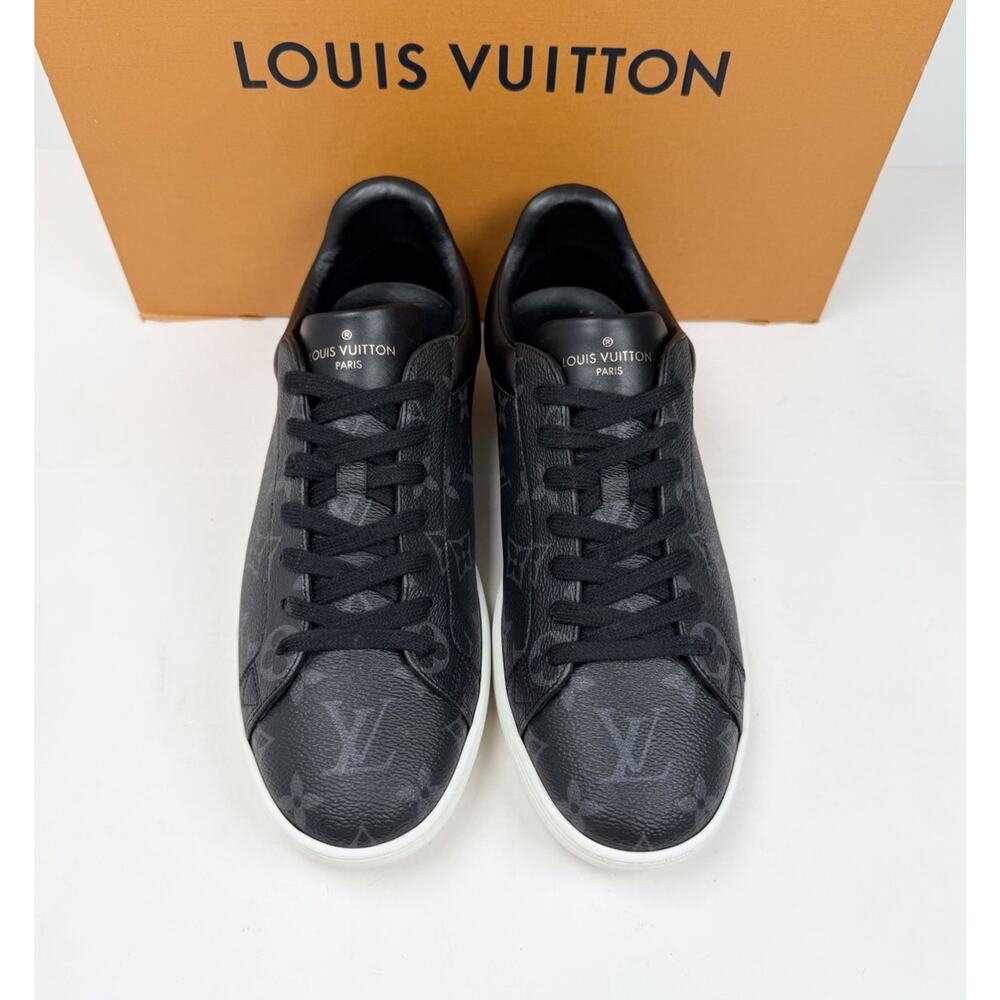 Size 7LV/8US - Louis Vuitton Luxembourg Monogram Sneakersπ€ RETAIL $1.2K! - Picture 3 of 9